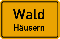 Häusern in WaldHäusern
