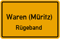 Warener Straße in Waren (Müritz)Rügeband
