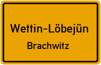 Kirchplatz in Wettin-LöbejünBrachwitz