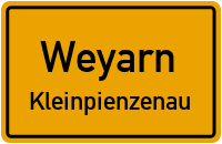 Dorfstraße in WeyarnKleinpienzenau